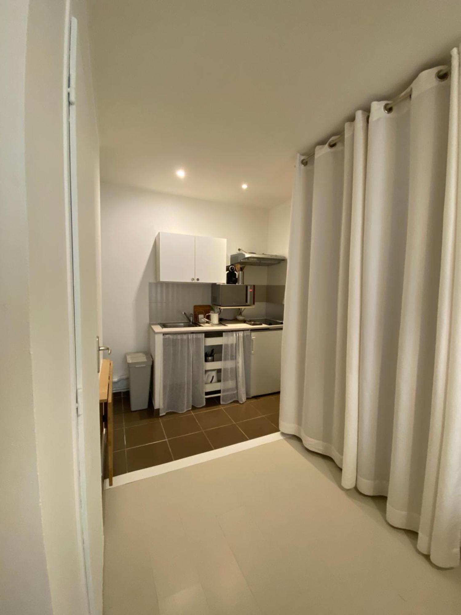 Joli Studio Centre Historique Et Au Calme Montpellier Ngoại thất bức ảnh